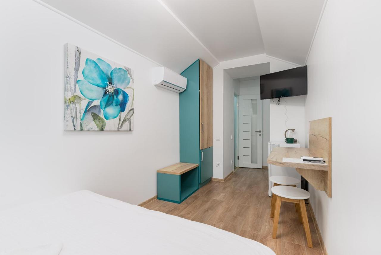 Apart Hotel Lyon D'Opera 敖德萨 外观 照片