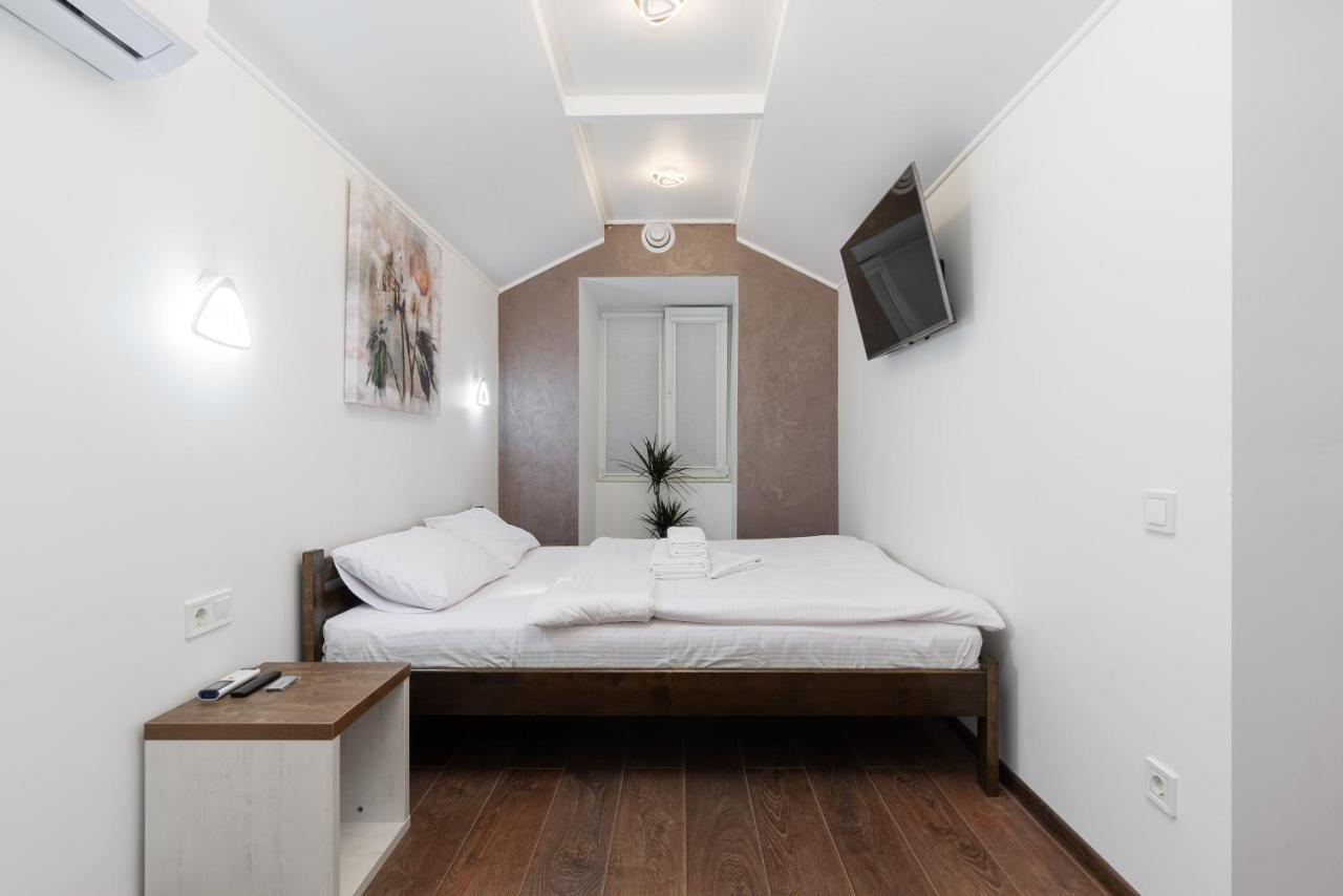 Apart Hotel Lyon D'Opera 敖德萨 外观 照片