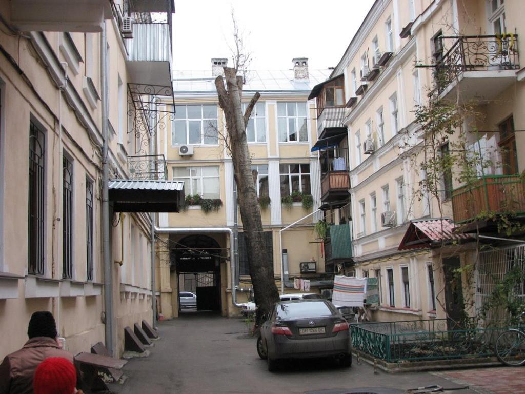 Apart Hotel Lyon D'Opera 敖德萨 外观 照片